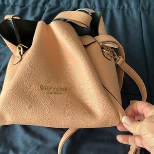 Kate Spade New York lovely pink purse. Used once.